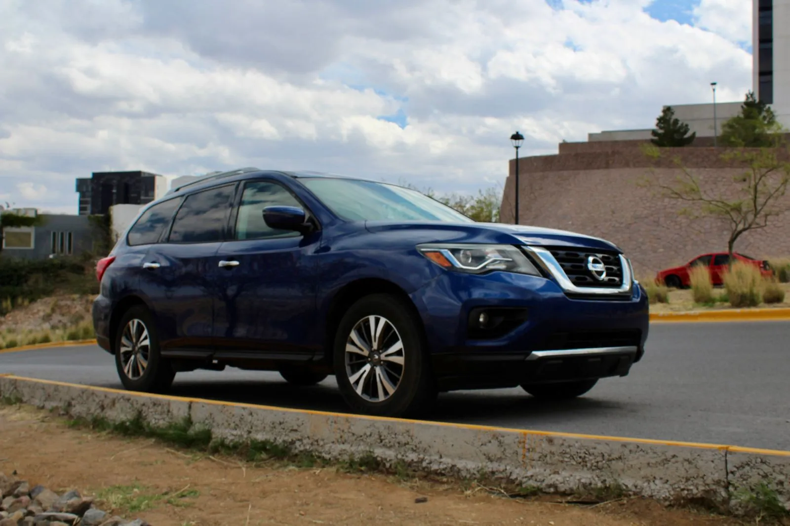 NISSA PATHFINER 2018